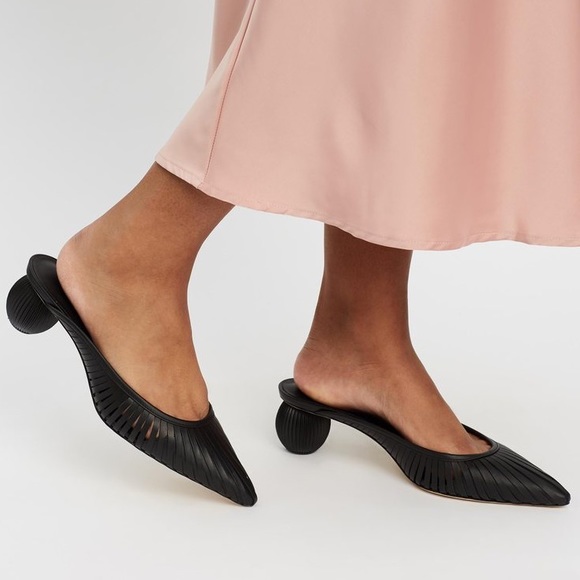 cult gaia alia leather mules
